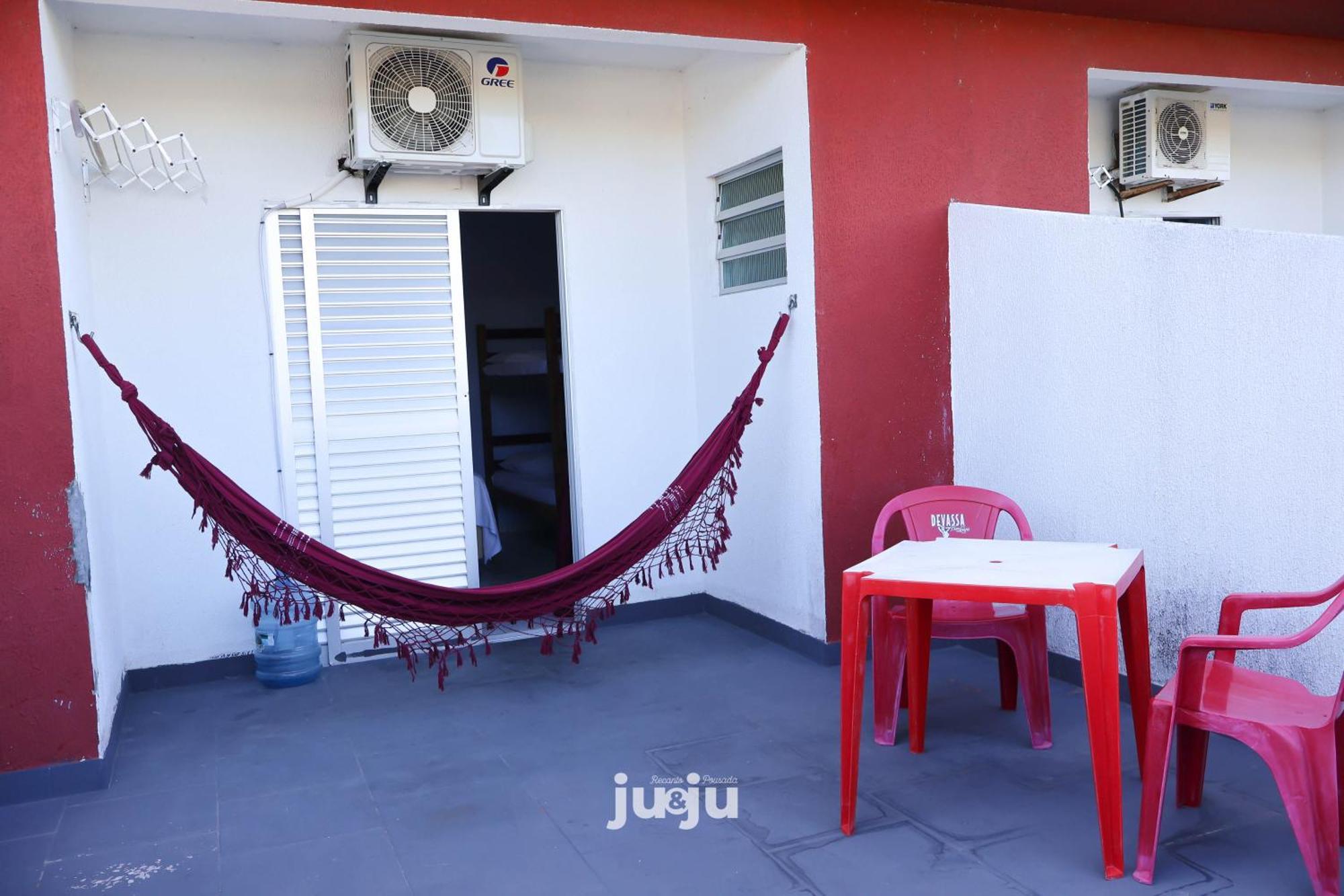 Pousada Ju&Ju A 400 Mts Da Praia Pontal do Paraná Exterior foto